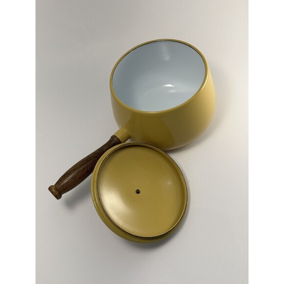 Vintage Fondue Pan Pot Sauce Golden Yellow w/Lid Wood Handle MCM Retro - Picture 7 of 9